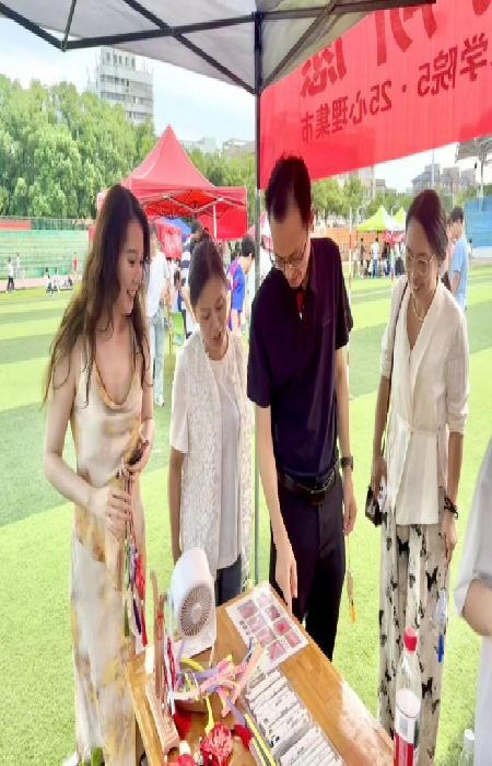 7e4b6fad55ea452d9cbe93e9d8bc19f0.png
